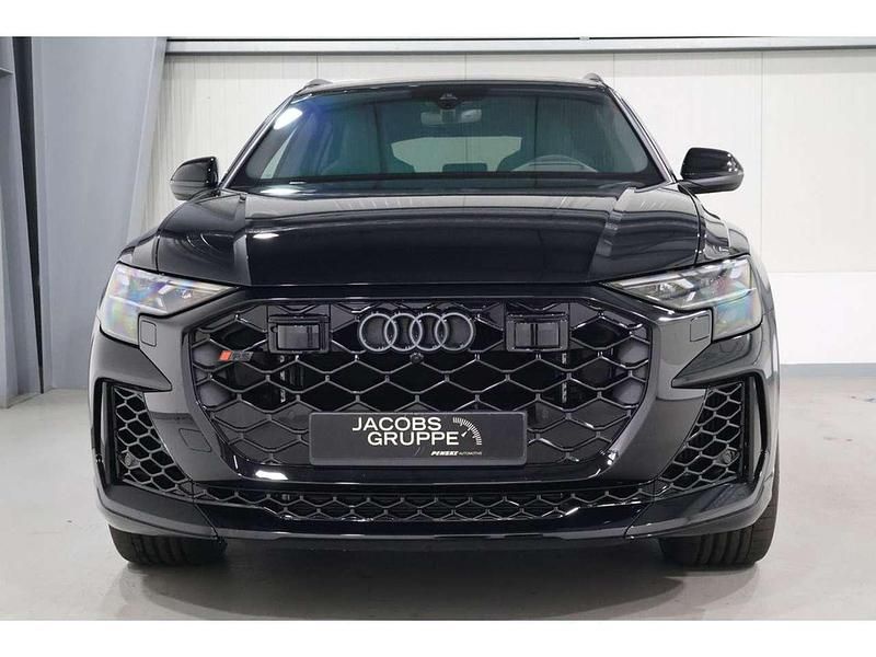 Neu Audi RS Q8 Performance 640 PS (470 kW) 2026 Schwarz SUV