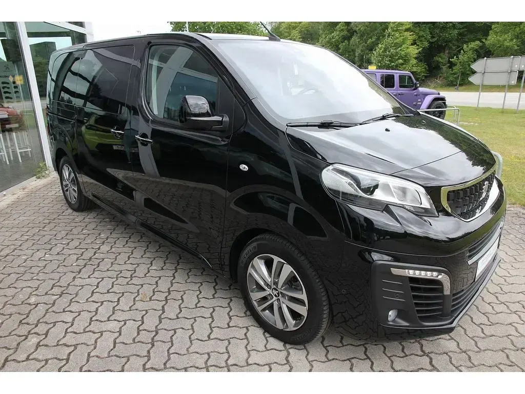 Gebraucht Peugeot Traveller Allure 177 PS (130 kW) 2022 Grau Van / Kleinbus