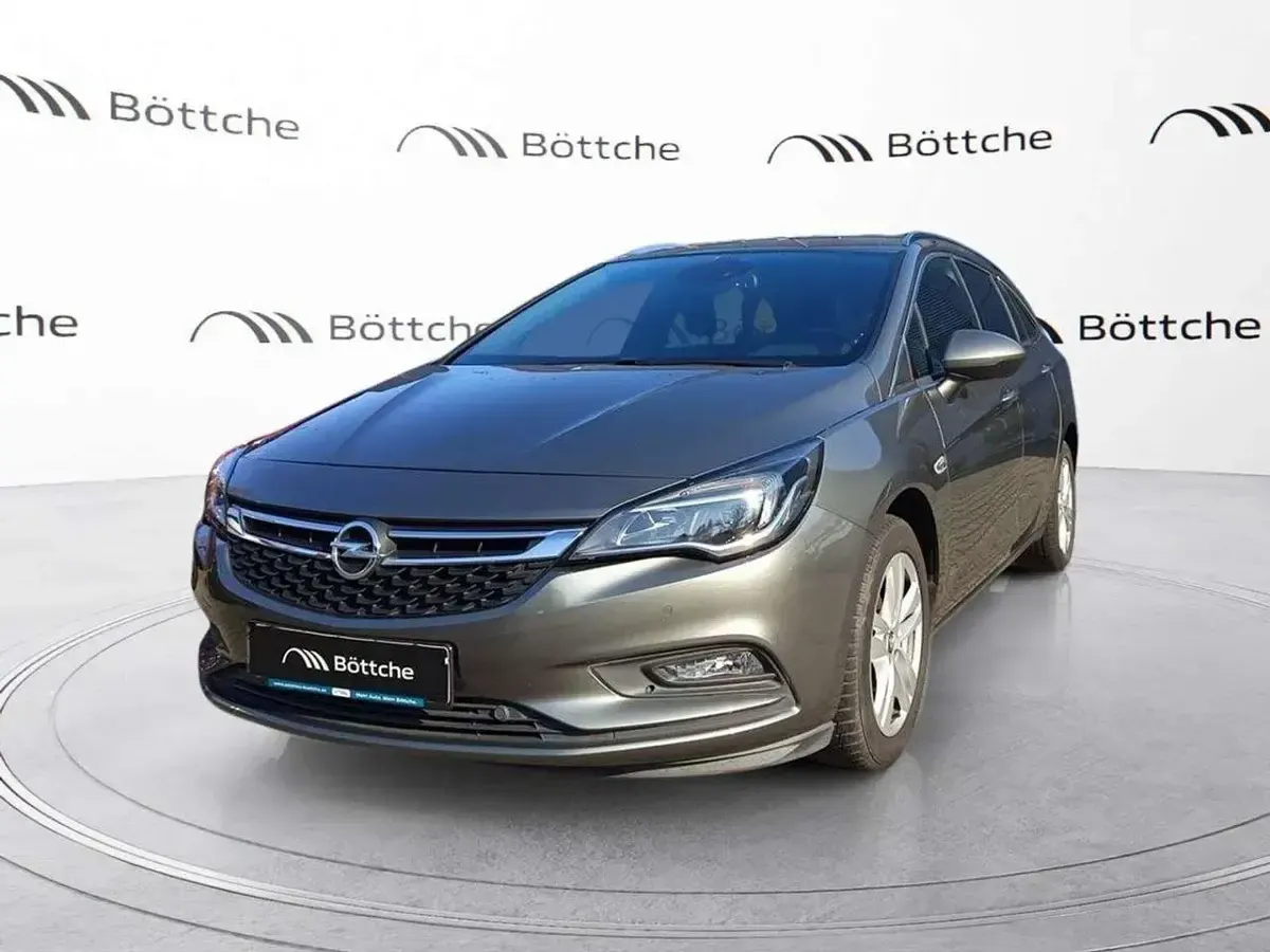 Gebraucht Opel Astra Dynamic 125 PS (91 kW) 2017 Quarz grau Kombi