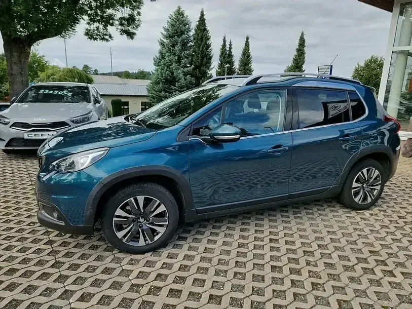 Gebraucht Peugeot 2008 Allure 2017 Grün SUV