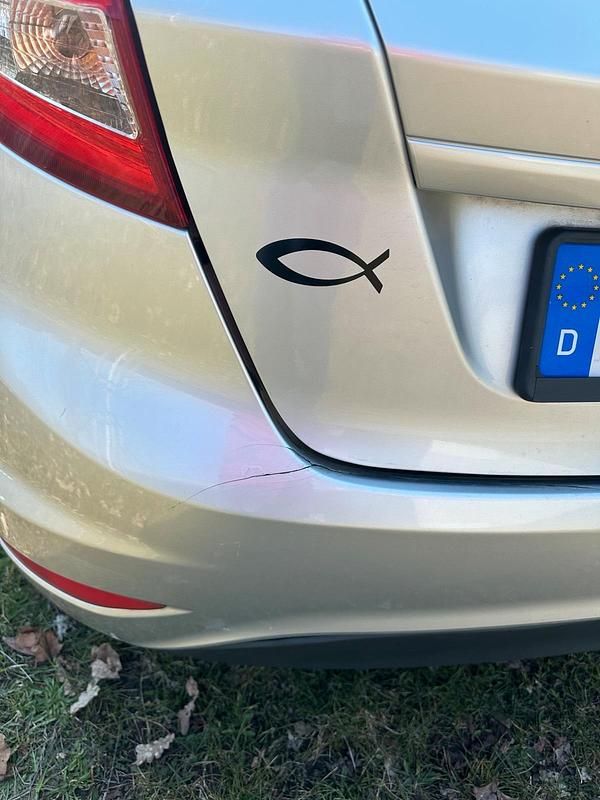 Gebraucht Ford Fiesta 95 PS (69 kW) 2012 Silber Kleinwagen