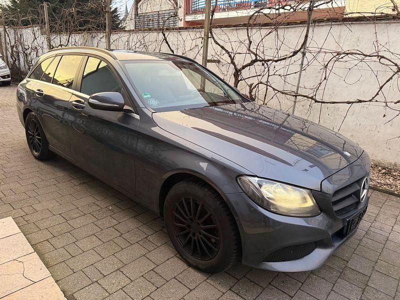 Gebraucht Mercedes C200 136 PS (100 kW) 2015 Grau Kombi