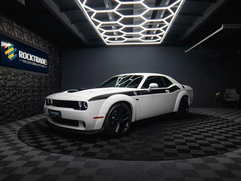 Gebraucht Dodge Challenger 492 PS (361 kW) 2020 Weiß Coupé