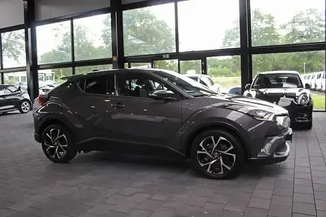 Gebraucht Toyota C-HR Team 122 PS (89 kW) 2018 Grau SUV