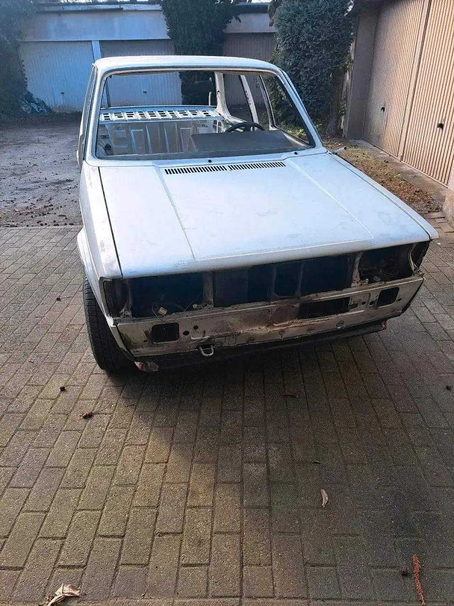 Gebraucht VW Jetta 75 PS (55 kW) 1981 Silber Limousine