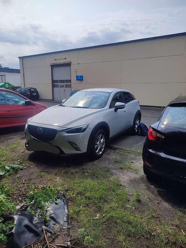 Grau Gebraucht 2015 Mazda CX-3 Exclusive-Line SUV | 10.500 € (Fairer Preis) - Bild 1/4