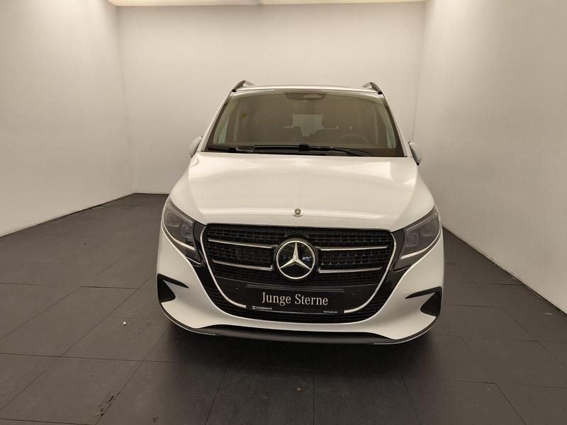 Gebraucht Mercedes V220 Style 163 PS (119 kW) 2025 Bergkristallweiß metallic Van / Kleinbus