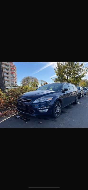 Blau Gebraucht 2011 Ford Mondeo Kombi | 2.999 € (Superpreis) - Bild 1/4