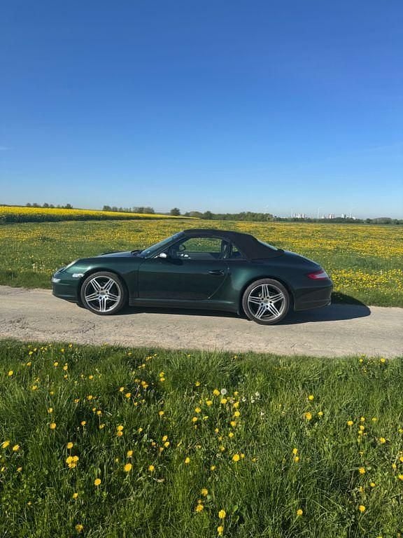 Usata Porsche 911 325 CV (239 kW) 2008 Verde Cabrio