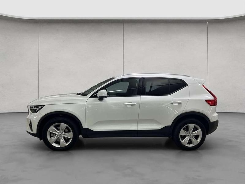 Gebraucht Volvo XC40 Core 163 PS (119 kW) 2024 Weiß SUV