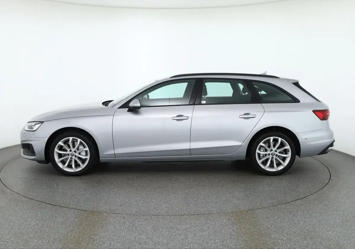 Gebraucht Audi A4 Sport 245 PS (180 kW) 2021 Silber Kombi