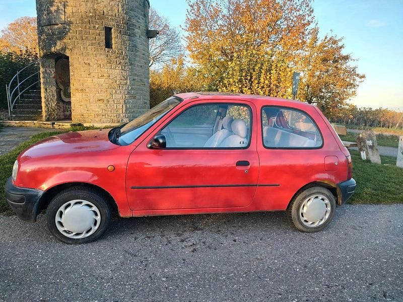 Rot Gebraucht 1997 Nissan Micra Kleinwagen | 444 € (Superpreis) - Bild 1/4