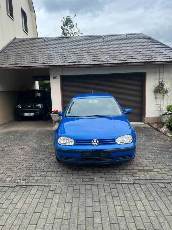 Blau Gebraucht 2000 VW Golf IV Kleinwagen | 350 € (Superpreis) - Bild 1/4
