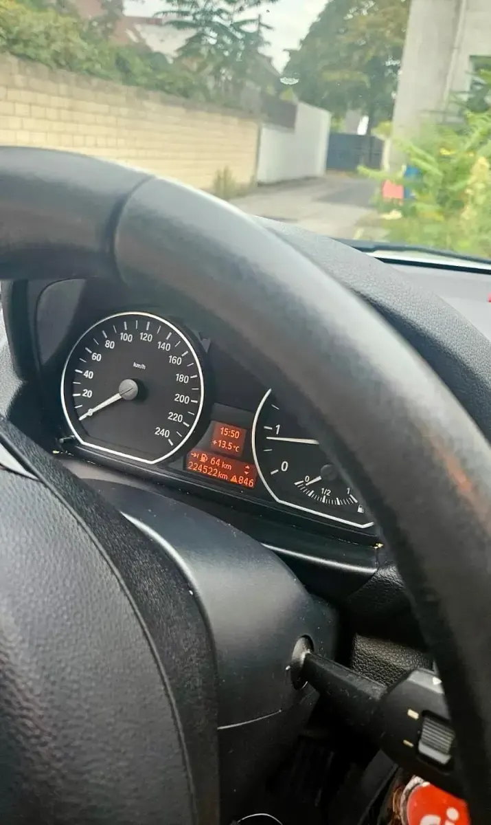 Gebraucht BMW 118 143 PS (105 kW) 2007 Silber Kleinwagen