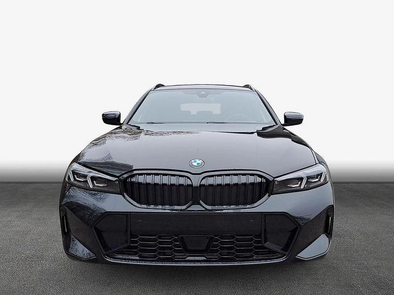 Ny BMW 320 Performance 184 HK (135 kW) 2026 Sort Stationcar