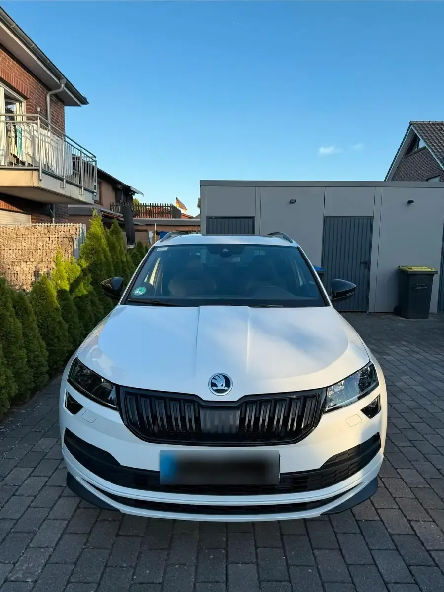 Gebraucht Skoda Karoq SportLine 190 PS (139 kW) 2019 Weiß SUV