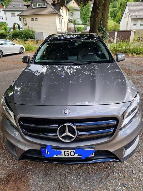 Gebraucht 2016 Mercedes GLA250 AMG line SUV | 16.900 € (Superpreis) - Bild 1/4