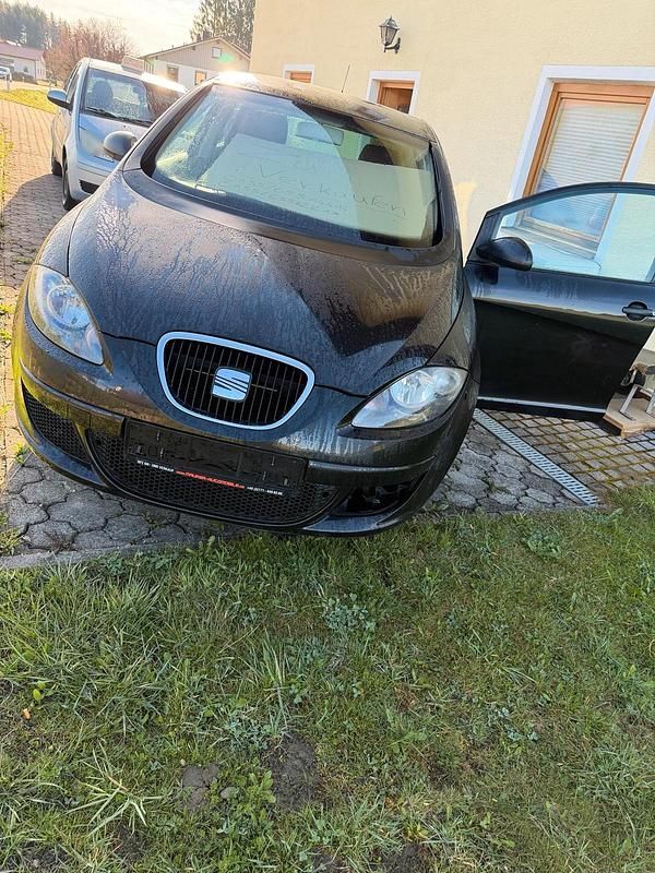 Second-hand Seat Altea 2006 Negru Monovolum