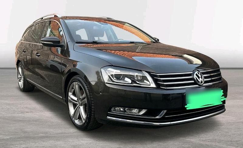 Grau Gebraucht 2013 VW Passat Edition Kombi | 14.400 € (Teuer) - Bild 1/4