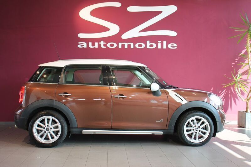 Braun Gebraucht 2016 Mini Cooper D Countryman SUV | 8.000 € (Fairer Preis) - Bild 1/4