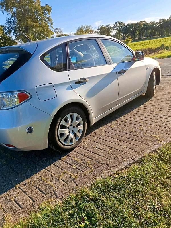 Gebraucht Subaru Impreza 100 PS (73 kW) 2008 Braun Kleinwagen