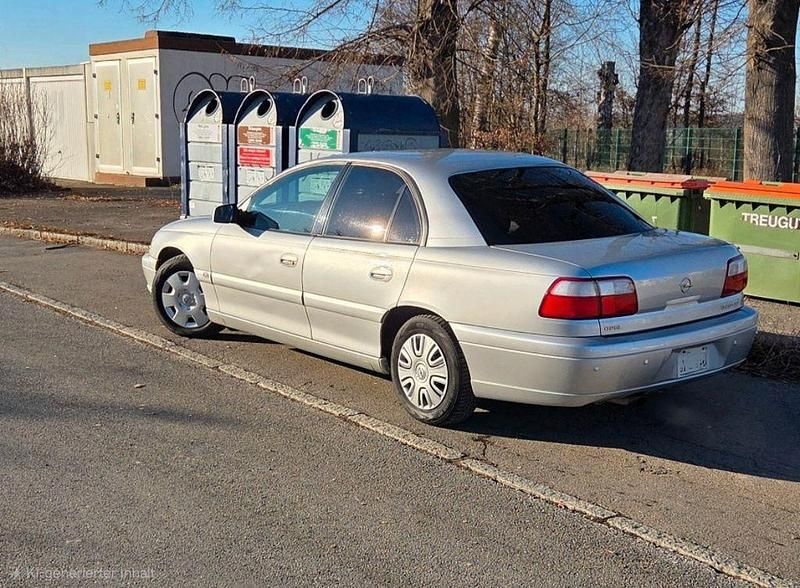 Gebraucht Opel Omega 144 PS (105 kW) 2000 Silber Limousine