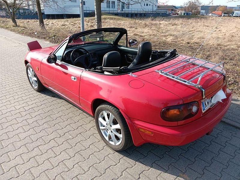 Gebraucht Mazda MX5 116 PS (85 kW) 1993 Rot Cabrio