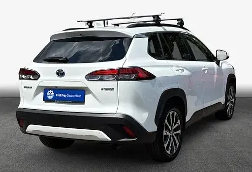 Gebraucht Toyota Corolla Cross Team 197 PS (144 kW) 2022 Schneeweiß SUV