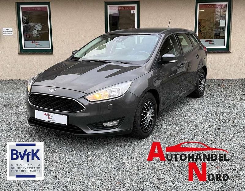 Grau Gebraucht 2018 Ford Focus Business Edition Kombi | 8.985 € (Guter Preis) - Bild 1/4