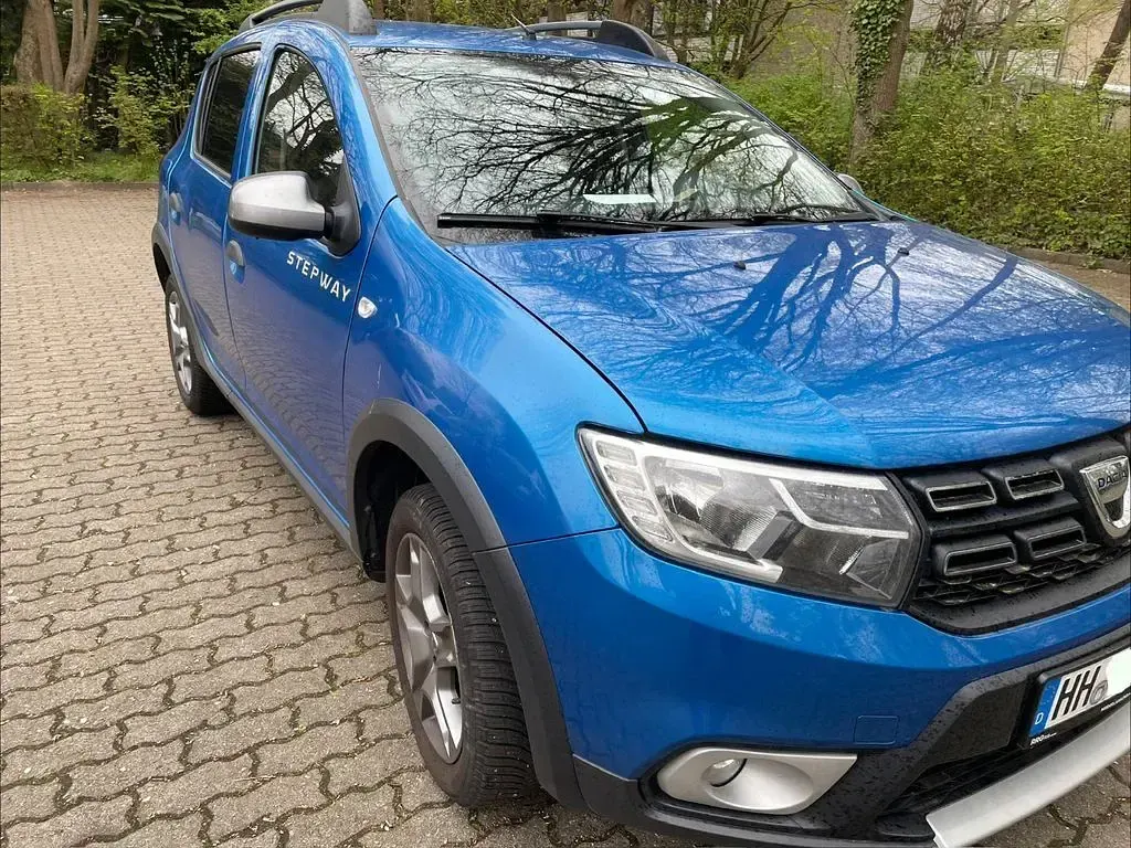 Gebraucht Dacia Sandero Stepway 90 PS (66 kW) 2017 Blau Limousine