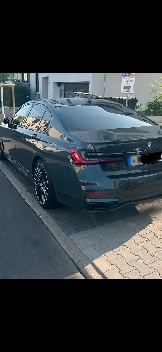 Gebraucht BMW 750 M Sport 530 PS (389 kW) 2019 Grau Limousine