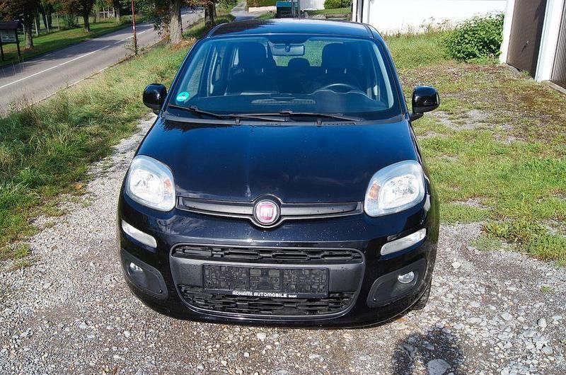 Schwarz Gebraucht 2019 Fiat Panda Lounge Kleinwagen | 8.200 € (Fairer Preis) - Bild 1/4