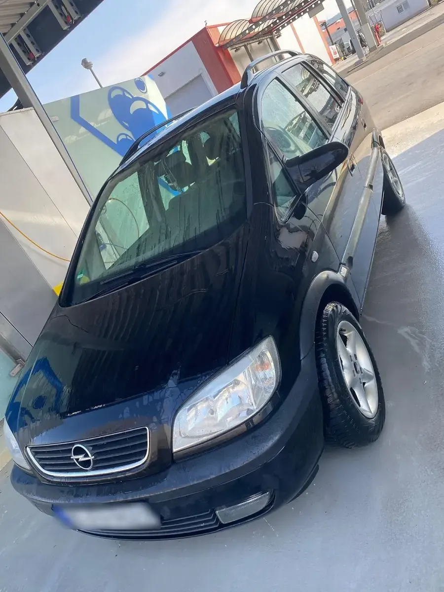 Gebraucht Opel Zafira 125 PS (91 kW) 2002 Van / Kleinbus