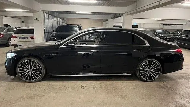 Gebraucht Mercedes S400 330 PS (242 kW) 2022 Schwarz Limousine