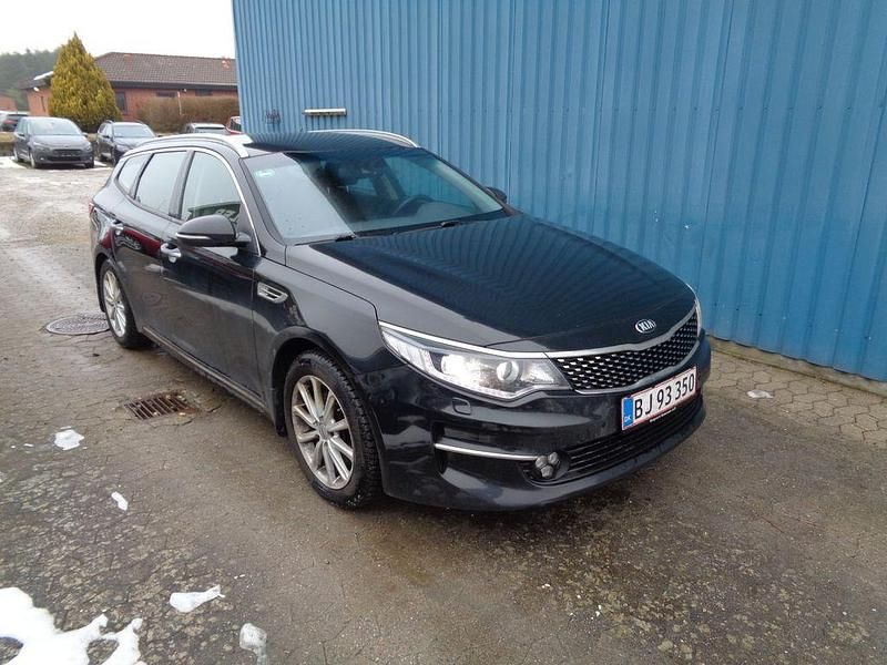 Gebraucht Kia Optima Edition 7 141 PS (103 kW) 2017 Schwarz Kombi