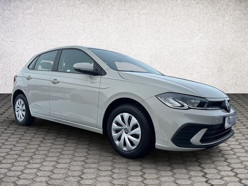 Gebraucht VW Polo Basis 80 PS (58 kW) 2022 Grau Kleinwagen