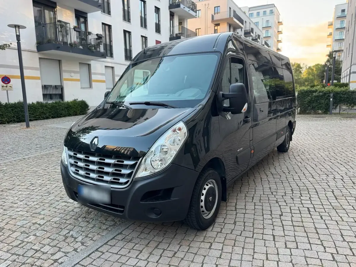 Gebraucht Renault Master 129 PS (94 kW) 2012 Schwarz Limousine