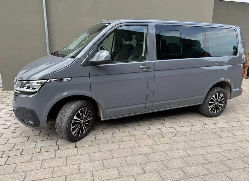 Gebraucht VW Multivan 204 PS (150 kW) 2021 Grau Van