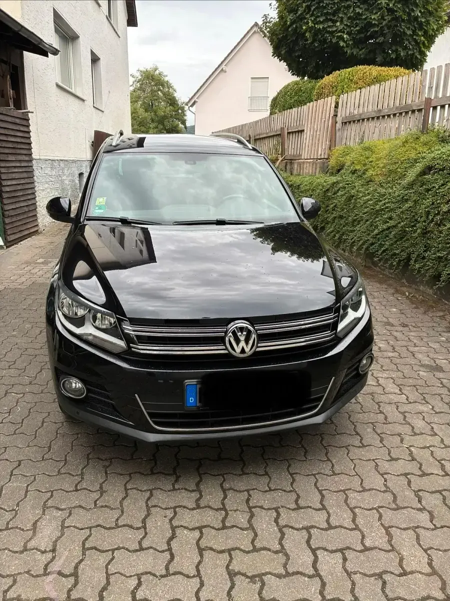 Gebraucht VW Tiguan 150 PS (110 kW) 2016 Schwarz SUV