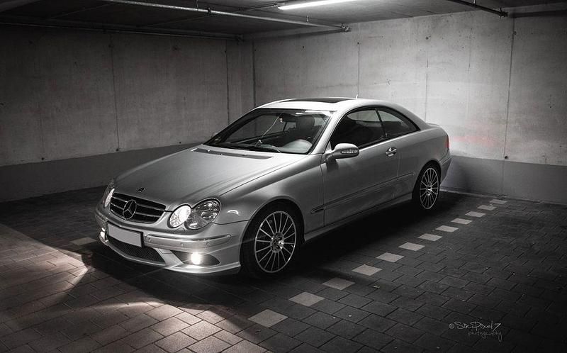 Silber Gebraucht 2007 Mercedes CLK200 Avantgarde Coupé | 8.000 € (Teuer) - Bild 1/4