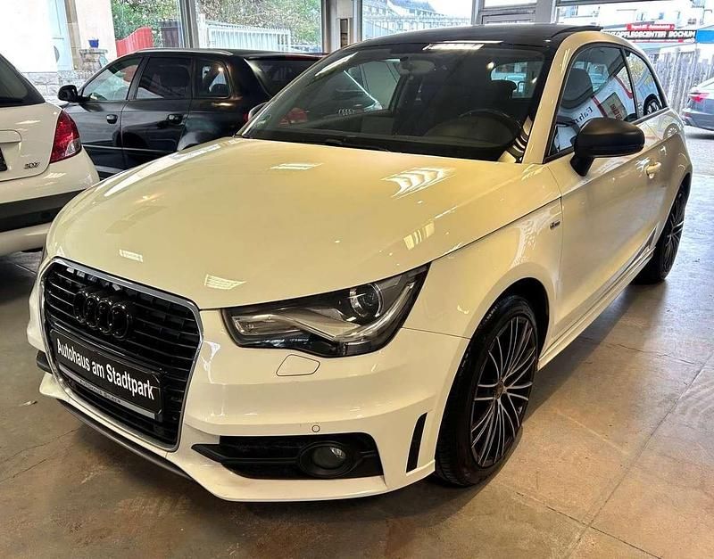 Gebraucht Audi A1 S-Line 122 PS (89 kW) 2011 Amalfiweiss Kleinwagen