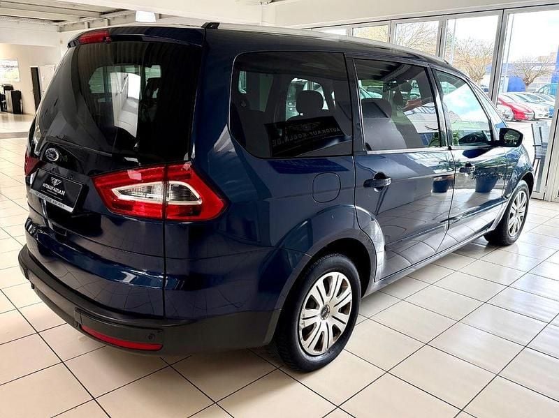 Gebraucht Ford Galaxy Trend 145 PS (106 kW) 2010 Blau Van / Kleinbus