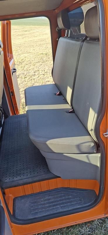 Gebraucht VW T5 85 PS (62 kW) 2006 Orange Van