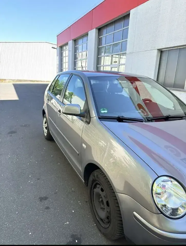 Gebraucht VW Polo Cricket 75 PS (55 kW) 2005 Silber Kleinwagen