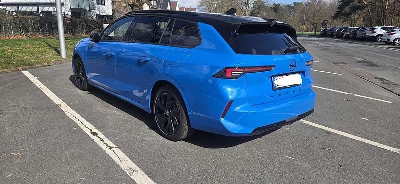 Gebraucht Opel Astra GSe 181 PS (133 kW) 2025 Blau Kombi