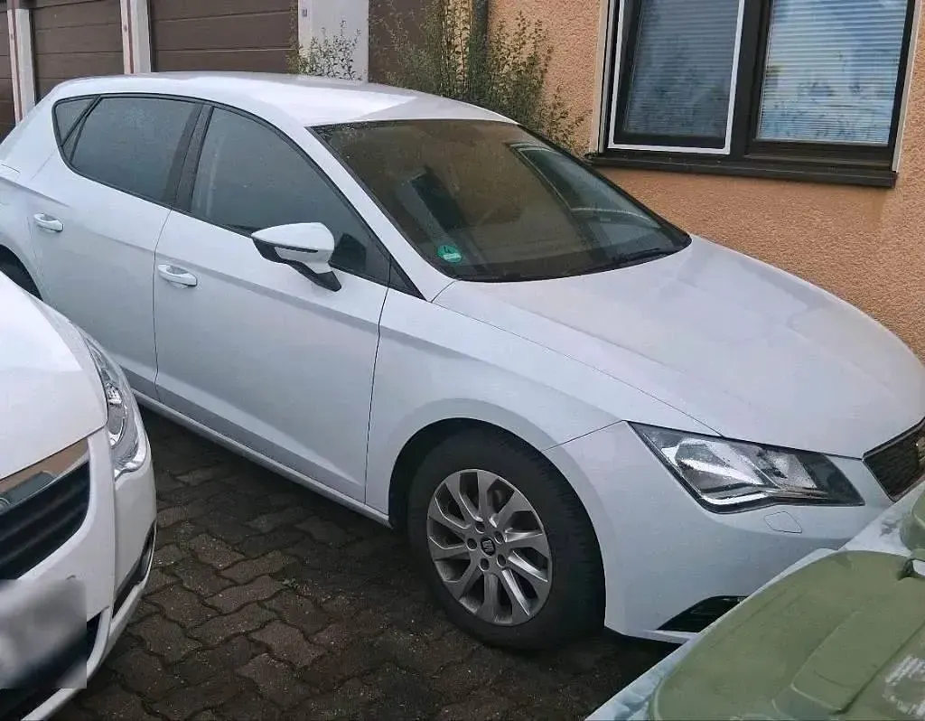 Gebraucht Seat Leon 140 PS (102 kW) 2013 Weiß Kleinwagen