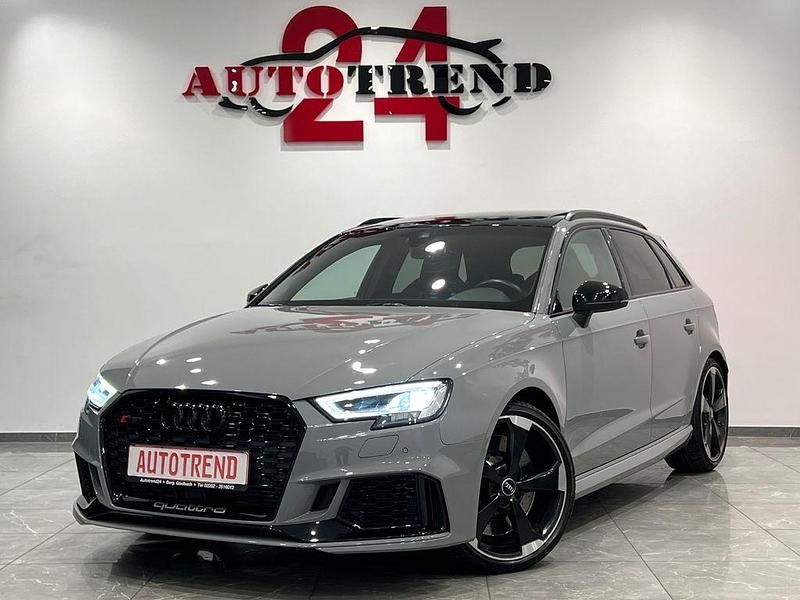 Grau Gebraucht 2020 Audi RS3 Sportback Sport Kleinwagen | 48.900 € (Fairer Preis) - Bild 1/4