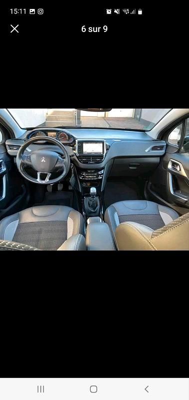 Schwarz Gebraucht 2018 Peugeot 2008 SUV | 9.999 € (Fairer Preis) - Bild 1/4