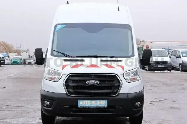 Używany Ford Transit 131 KM (96 kW) 2021 Biały Minivan
