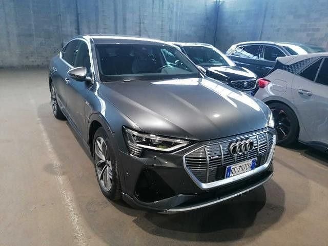 Gebraucht Audi e-tron S-Line 300 kW (408 PS) 2020 Daytonagrau perleffekt SUV